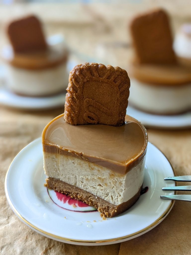 Lotus biscoff cheesecakes